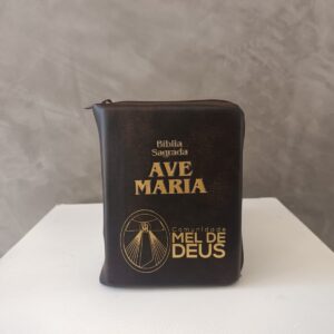 Bíblia Ave Maria personalizada Mel de Deus - Pequena